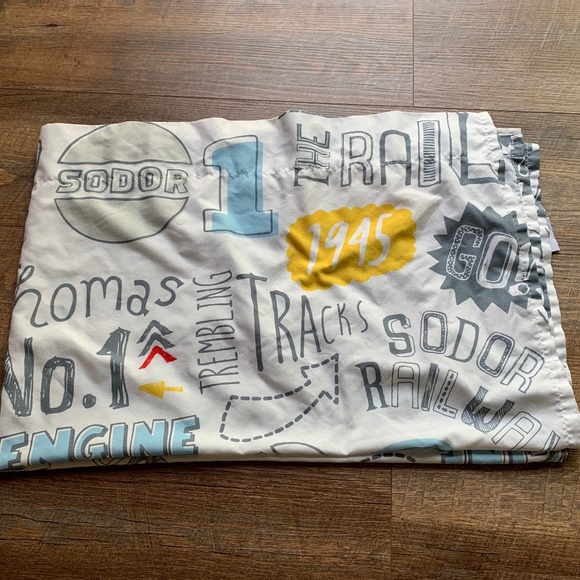 Thomas & Friends Blue and Gray Bedding Sheet - Picture 5 of 6